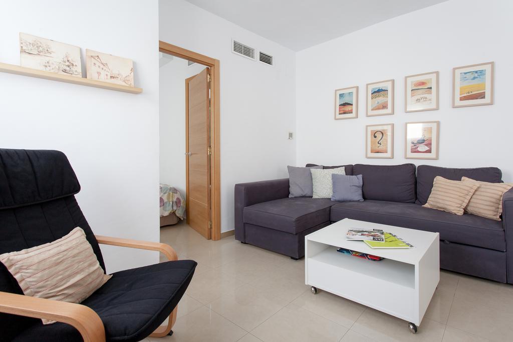 Apartamentos Diaber San Leandro Seville Bilik gambar