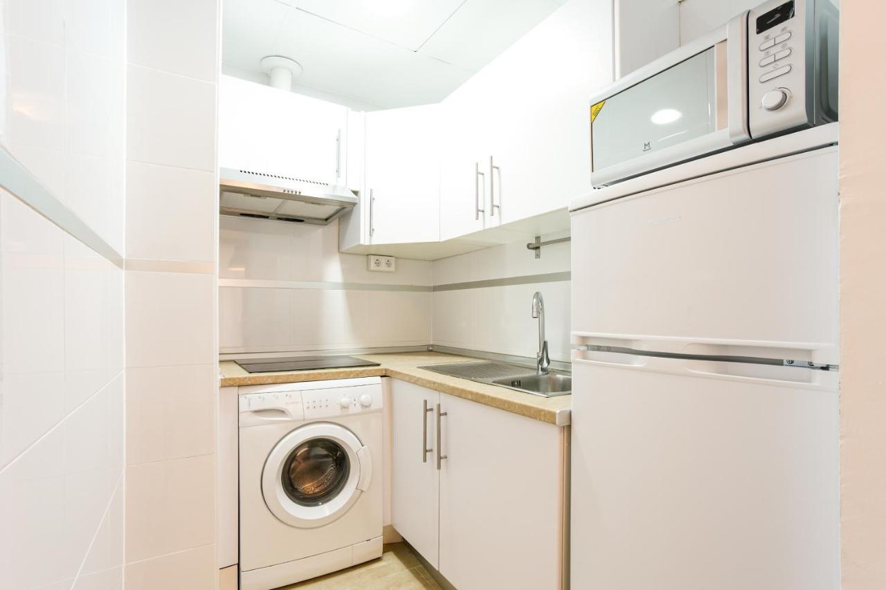 Apartamentos Diaber San Leandro Seville Luaran gambar